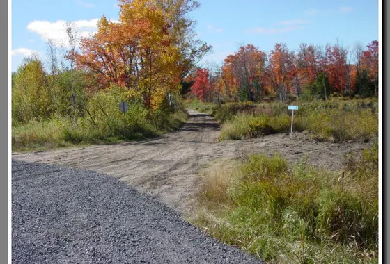Seguin Trail photograph 48