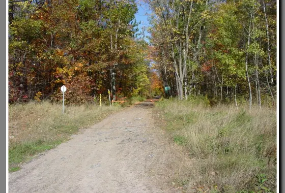 Seguin Trail photograph 53